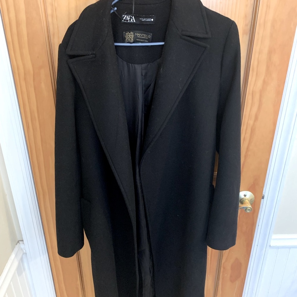 Zara Manteco Premium Wool Belted Coat (black)